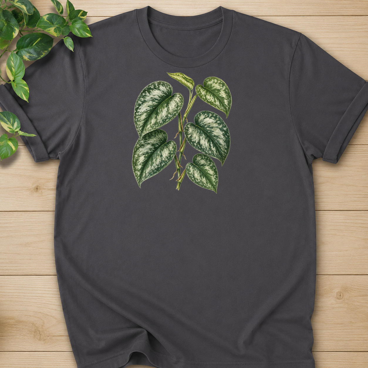 Scindapsus T-shirt